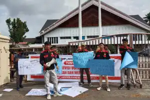 Berpeluang Merugikan Aceh, Elemen Mahasiswa Aceh Tolak Draft Revisi UUPA