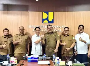 Pemerintah Aceh dan BPJN 1 Bahas Percepatan Peningkatan Konektivitas Jalan di Aceh