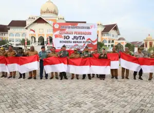 Pemkab Aceh Utara Luncurkan Program Bagi-Bagi 10 Juta Bendera