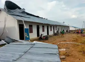 Rumah Komplek PT Satya Agung Rusak Diterjang Angin Puting Beliung