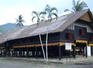Mengenal Dekat Cagar Budaya Museum Rumah Cut Nyak Dhien