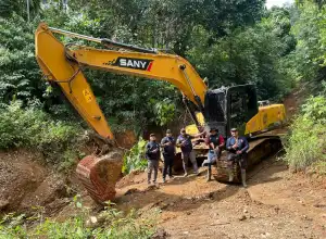 Evakuasi Alat Berat Dihadang Warga, Polisi: Bantu Kami Tertibkan Tambang Ilegal