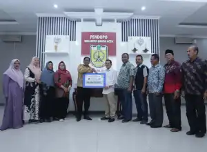 Pj Kota Banda Aceh Terima 400 Juta Sumbangan Uang Untuk Palestina 
