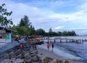 Pantai Lhok Geudong, Wisata Sejuk Tepi Samudera Hindia