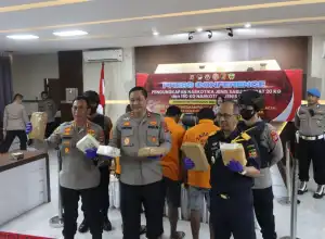 Polisi Gagalkan Peredaran 20 Kg Sabu di Perairan Aceh-Malaysia