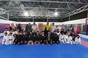 KONI Lhokseumawe Lepas 7 Karateka ke Piala Menpora
