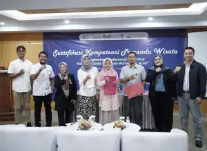 Tingkatkan SDM, 100 Pemandu Wisata di Aceh Ikuti Sertifikasi Kompetensi