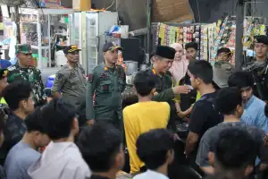 Belasan Pemuda Lhokseumawe Kedapatan Nongkrong di Cafe Saat Tarawih
