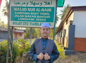 Remaja Aceh ini Jadi Imam Masjid di Malaysia 