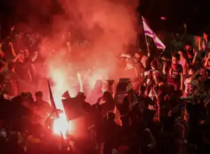 Warga Israel Demo Besar-Besaran Tuntut Netanyahu Mundur