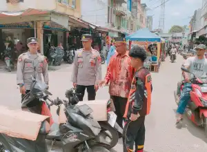 Polisi Tertibkan Parkir Liar di Panton Labu