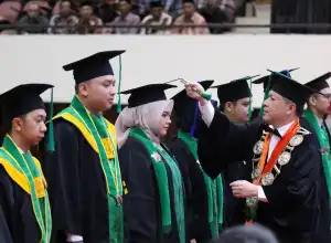 USK Wisudakan 1.496 Lulusan