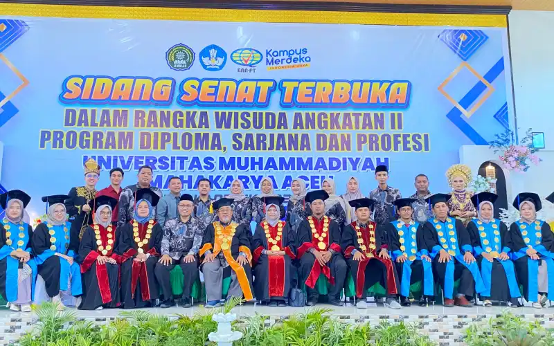 UMMAH Wisuda 77 Lulusan Angkatan ke-II