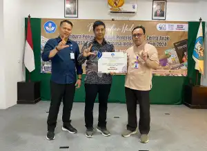 Bahas Rumah Adat Gayo, Ansar Salihin Menangkan Sayembara Balai Bahasa Aceh