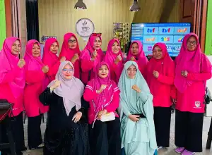 Dongkrak Semangat Wirausaha, DWP Kemenag Abdya Sambangi Aceh Tengah