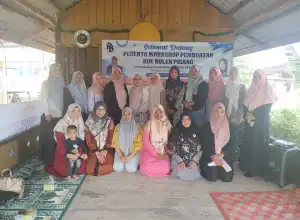 Komunitas Perempuan Berdaya Adakan Workshop Pembuatan Kue Bolen Pisang  di Banda Aceh