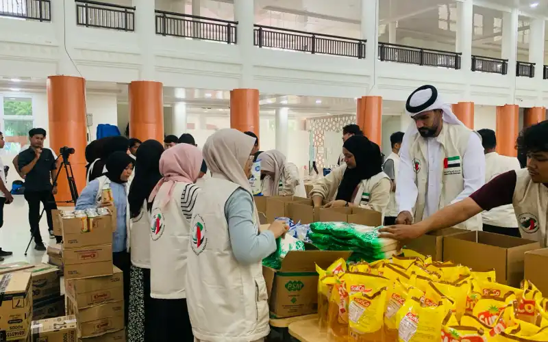 UEA Salurkan Ribuan Paket Iftar Ramadan ke UIN Ar-Raniry Banda Aceh