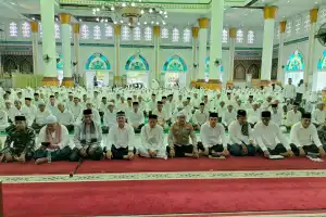 Bupati Ayahwa Hadiri Peusijuek 423 Jamaah Calhaj Aceh Utara Tahun 2025