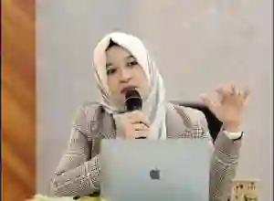 Dr. Ratna Mulyany : Pelaporan Keberlanjutan Dorong Daya Saing Nilam Aceh di Pasar Global
