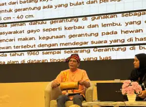 Yusrizal Oloh Guwel Jadi Pemateri Workshop Musik Tradisi di ISBI Jantho
