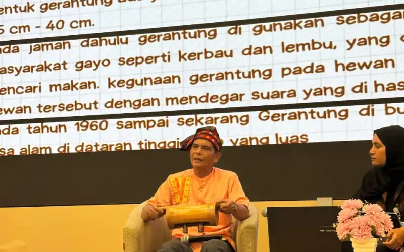 Yusrizal Oloh Guwel Jadi Pemateri Workshop Musik Tradisi di ISBI Jantho