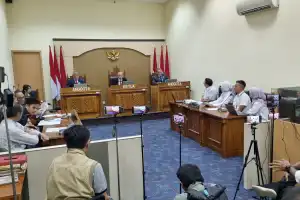 Jejak yang Tak Terserahkan: Saat Arsip Pemilu Menguji Integritas Negara