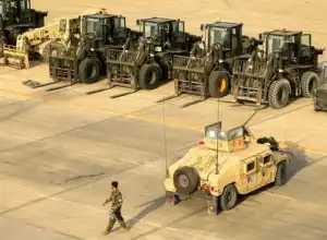 Militer AS Pergi dari Pangkalan Udara Bagram, Tinggalkan Ribuan Kendaraan