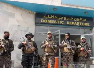 Pemimpin Tertinggi Taliban Muncul ke Publik Setelah Diisukan Meninggal