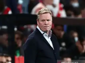 Barcelona Resmi Pecat Ronald Koeman