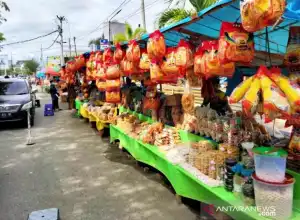 Pedagang Kue di Meulaboh Raih Omzet Jutaan Rupiah Jelang Lebaran