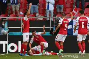 Christian Eriksen Kolaps di Tengah Laga Denmark vs Finlandia