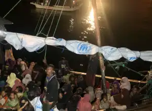 120 Rohingya Dievakuasi ke Daratan Aceh