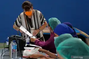Epidemiolog: Pelaku Perjalanan Internasional Dites Ulang