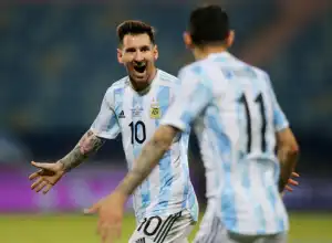 Menunggu Waktu Messi Berlabuh di PSG
