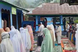 Penganut Islam Aboge di Banyumas Salat Id pada Jumat Ini
