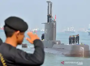 Warga Banda Aceh Tunaikan Salat Ghaib untuk Awak KRI Nanggala 402