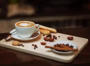 Pentingnya Mengurangi Konsumsi Kopi Selama Ramadan