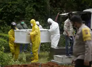 DPR Aceh Ingatkan Masyarakat Waspadai Covid-19 Gelombang Ketiga