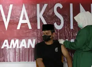 Pimpinan Dayah Diminta Bantu Sosialisasi Vaksinasi Covid-19 Bagi Santri