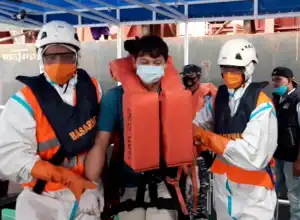 Tim SAR Evakuasi WN Filipina dari Kapal Kargo karena Sakit