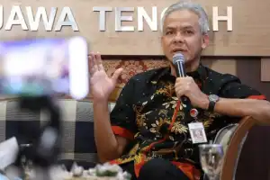 Ganjar Tak Diundang Dalam Pertemuan PDIP, Ada Apa?