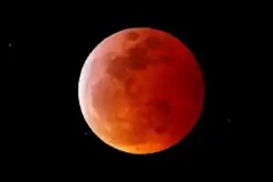 Pasifik Bersiap untuk Pertunjukan Angkasa Super Blood Moon