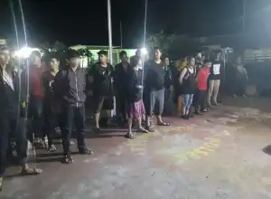 Sungai Meluap, Puluhan Remaja Terjebak di Air Terjun Kuta Malaka