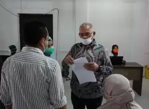 Sekda Desak Nakes Bersedia Divaksin: Malu Kalau Tidak Mau