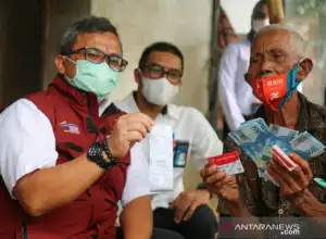 Ramadan, Kemensos Cairkan PKH Tahap II Senilai Rp 6,53 Triliun