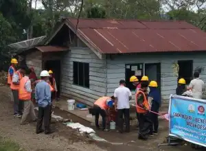 Siswa SMK N 1 Bener Meriah Rehab 2 Unit Rumah Dhuafa