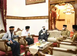 Syeikh Nasheef Asal Palestina Keliling Aceh untuk Ceramah