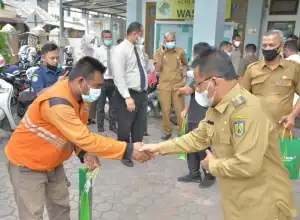 650 Pasukan Orange di Banda Aceh Terima Bantuan Paket Ramadan