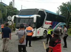 Ribuan Angkutan umum di Aceh Digudangkan Akibat Larangan Mudik