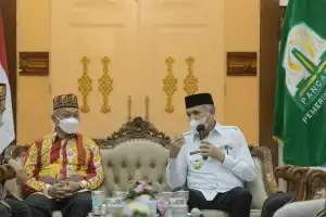 Gubernur Ajak Presiden PKS Promosikan Kondusifitas Aceh